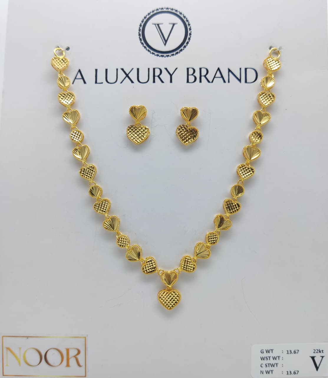 Noor Necklace Set