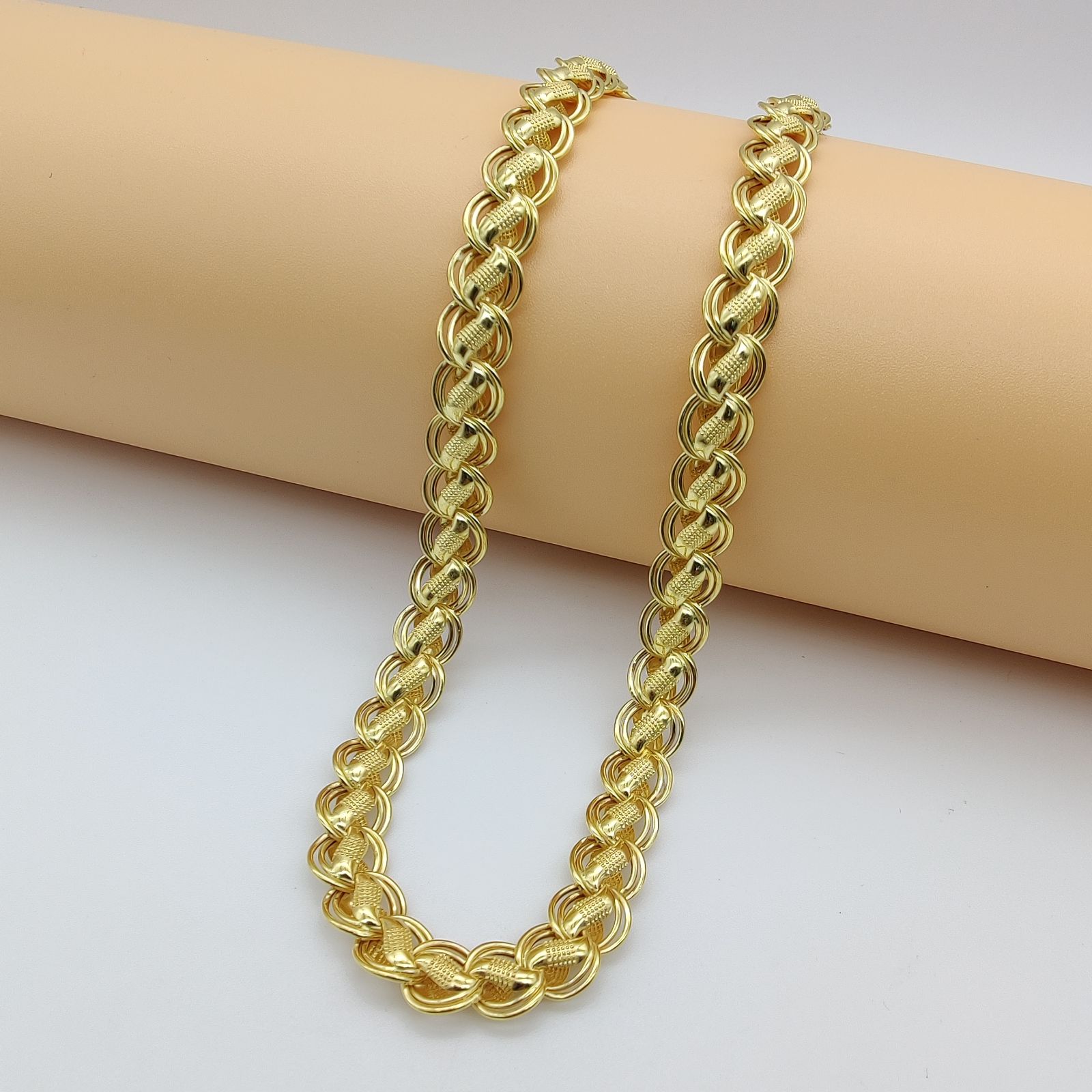 Lotus Chain